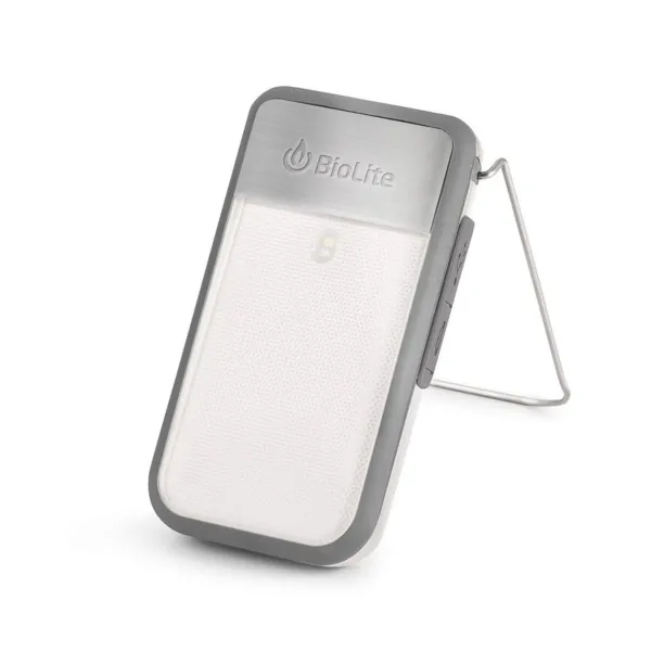 Lampara Portatil BioLite PowerLight Mini 135 Lumenes